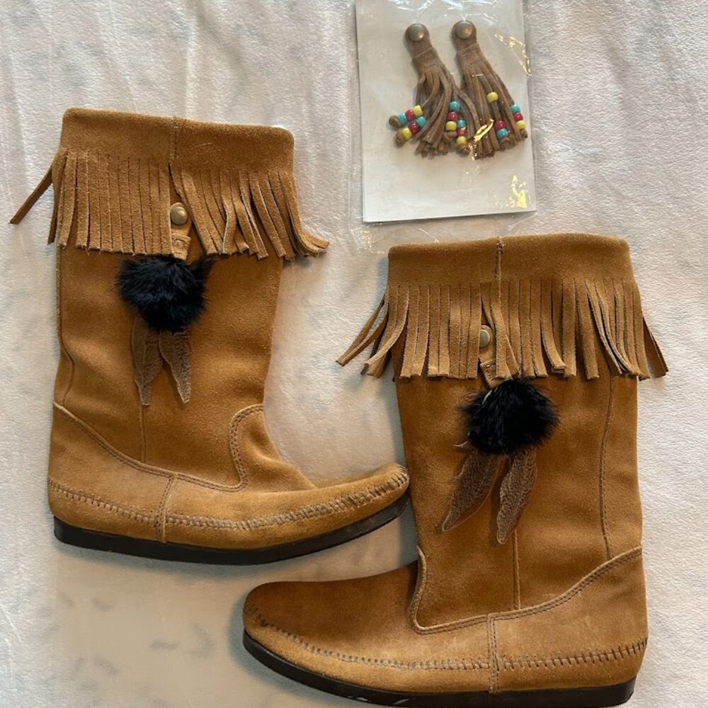 Minnetonka Leather Boots